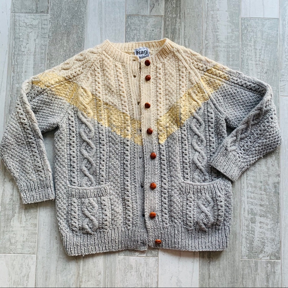 UO RAG UNION Gold Foil Cableknit Yarn Wool Sweater - Picture 3 of 15